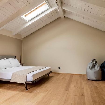 Parco Reala // Rural - Luxury - Rooms Corneliano d'Alba Δωμάτιο φωτογραφία